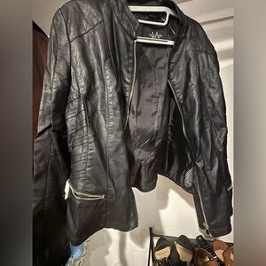 Scully Women's Black Leather Jacket